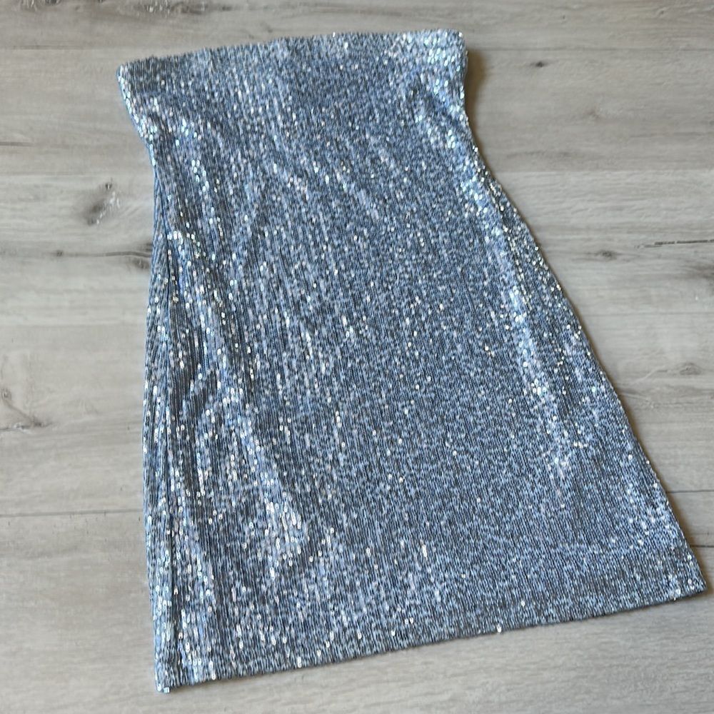 Urban Outfitters - Ariel Sequin Bodycon Tube Dress Blue M NWT - Picture 2 of 5